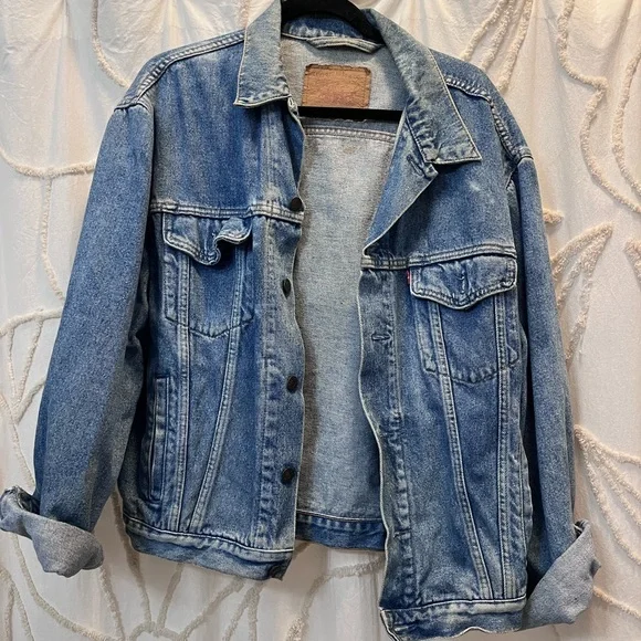 Levi Denim Jacket with Rebel Rebel David Bowie Handpainted Graphic - Picture 2 of 4